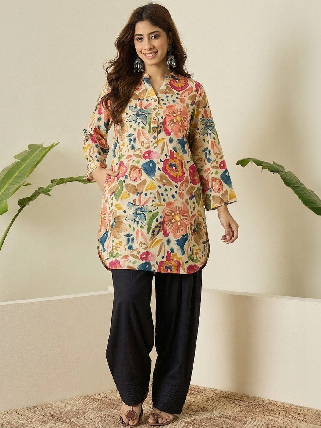 InWeave Women Kurta with Salwar