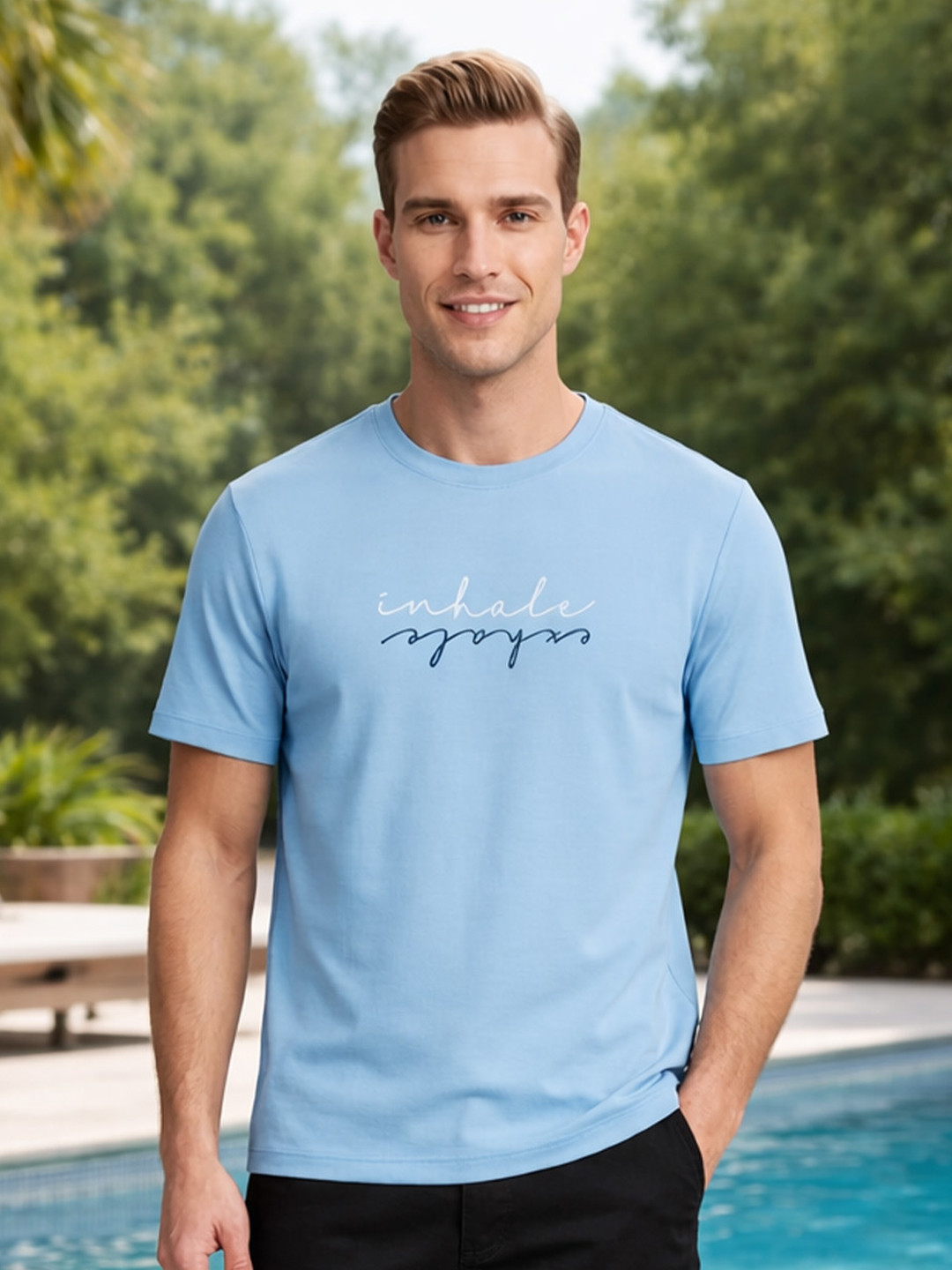 NOBERO Men Typography Printed T-shirt