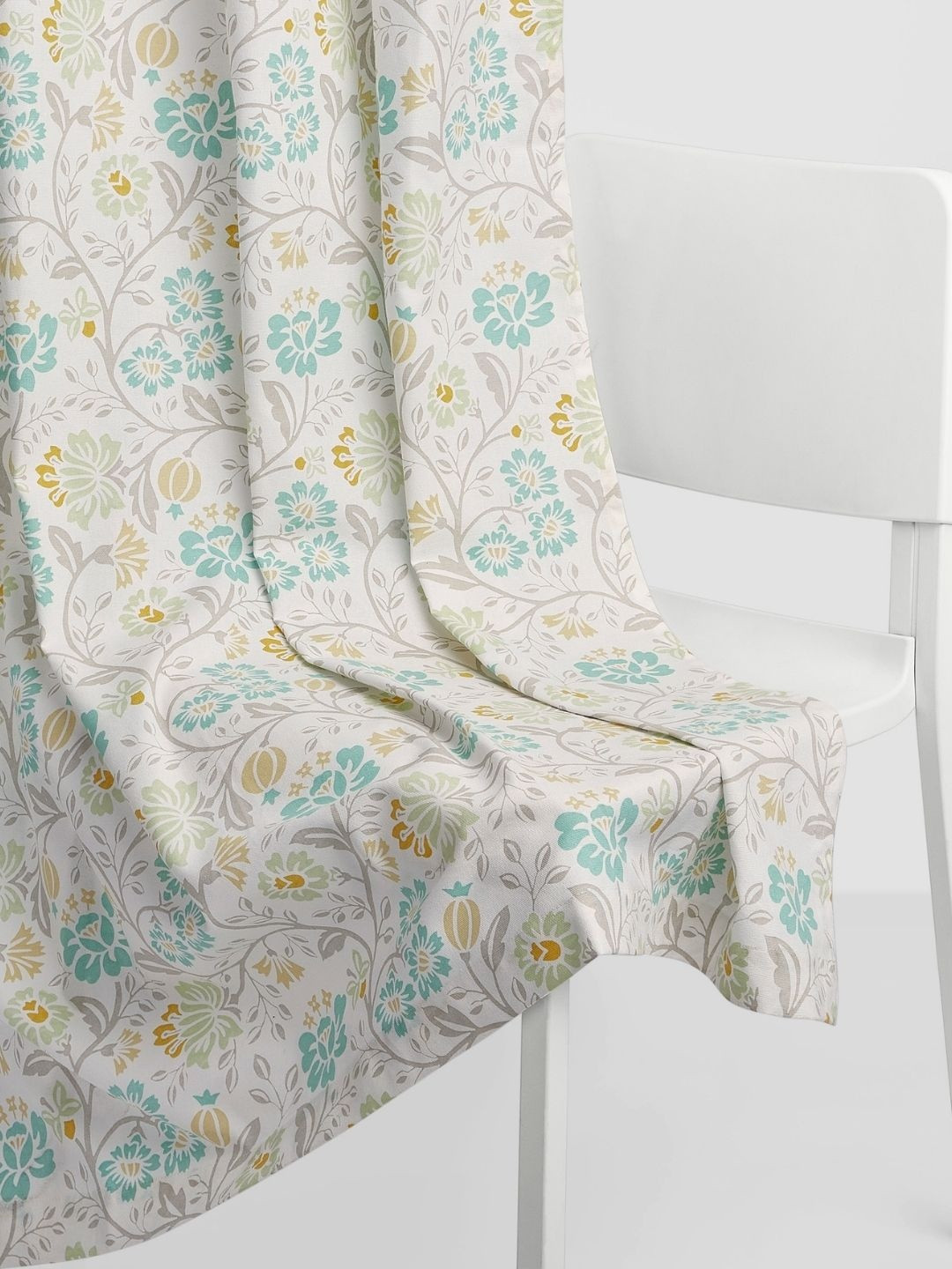 haus & kinder Multicoloured Set of 2 Floral Room Darkening Door Curtain