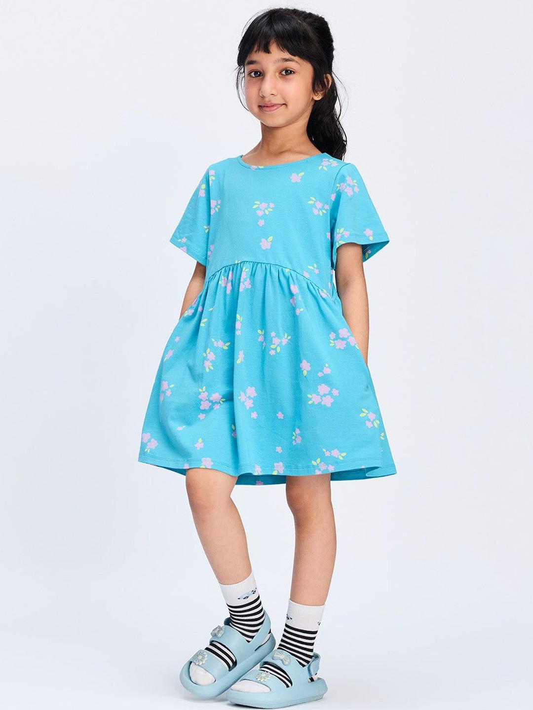 Dotokids Girls Printed Cotton Dress With Pockets