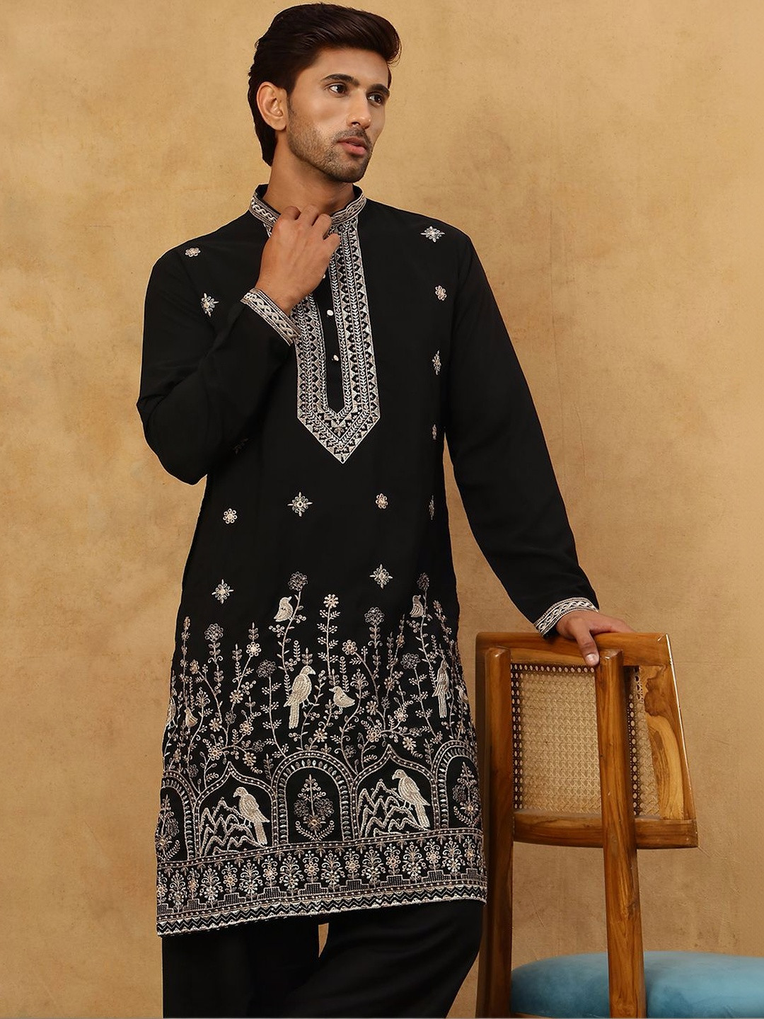 Jompers Men Embroidered Chikankari Kurta - Image 1