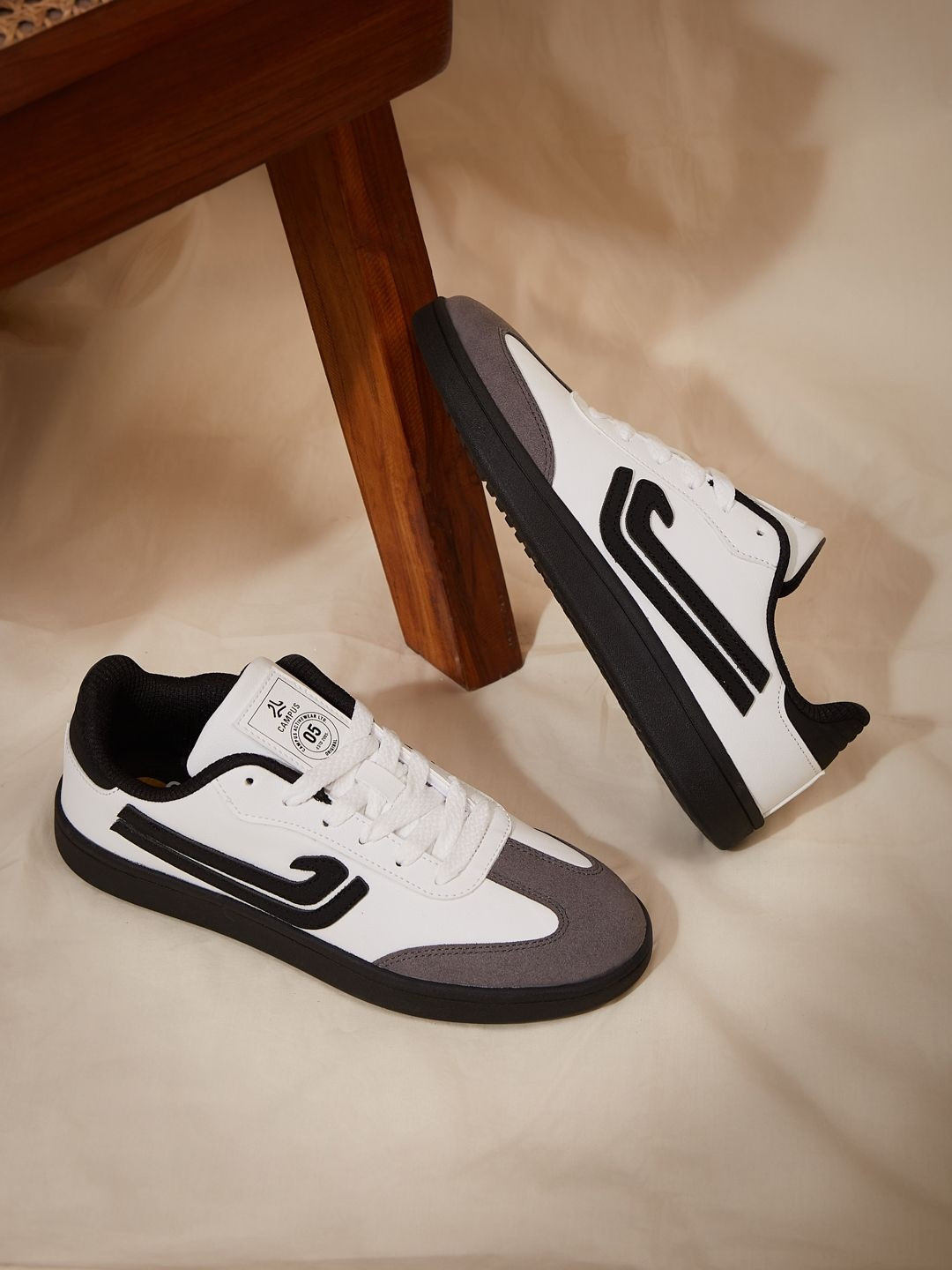 Campus AMBIT Women PU Sneakers