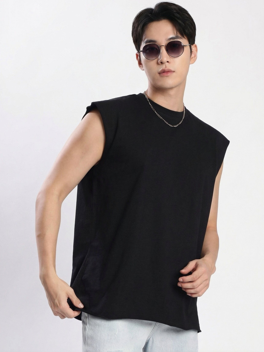 Bene Kleed Men Tshirt Solid Cotton Blend Round Neck Sleeveless Oversized Fit T-shirt