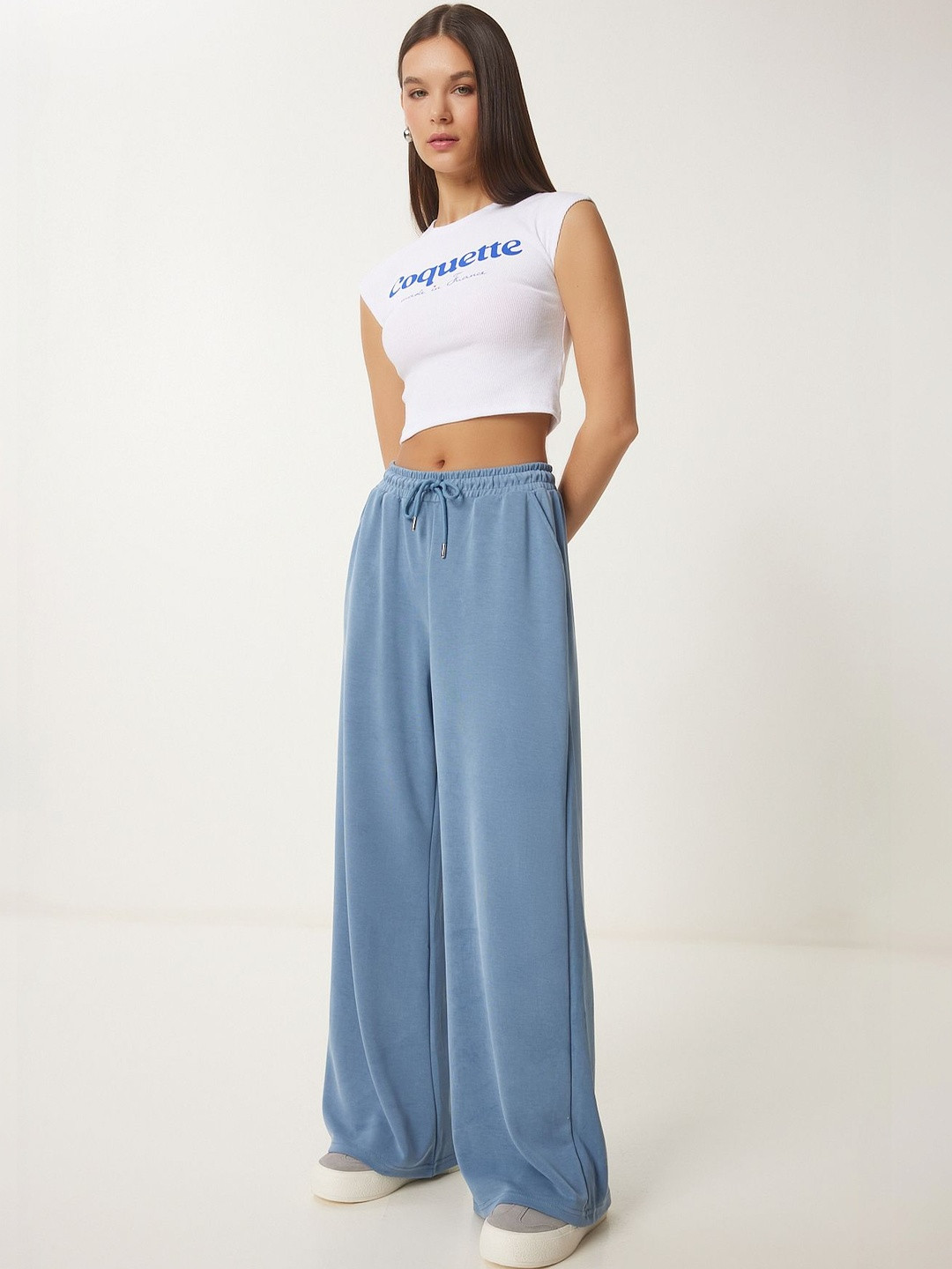 Happiness istanbul Women Mid Rise Track Pants