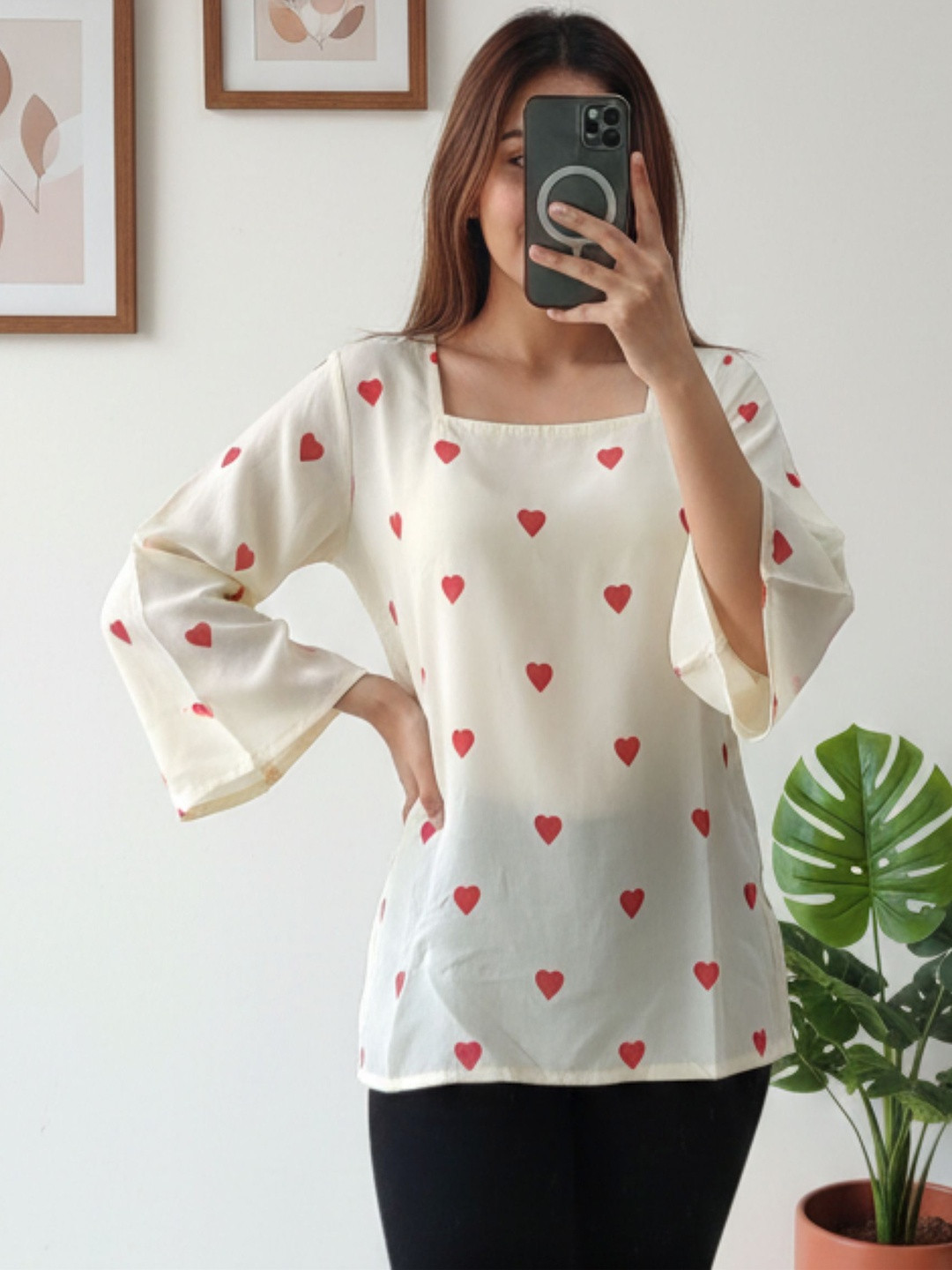 Zyla Women Geometric Printed Flared Sleeves Kurta