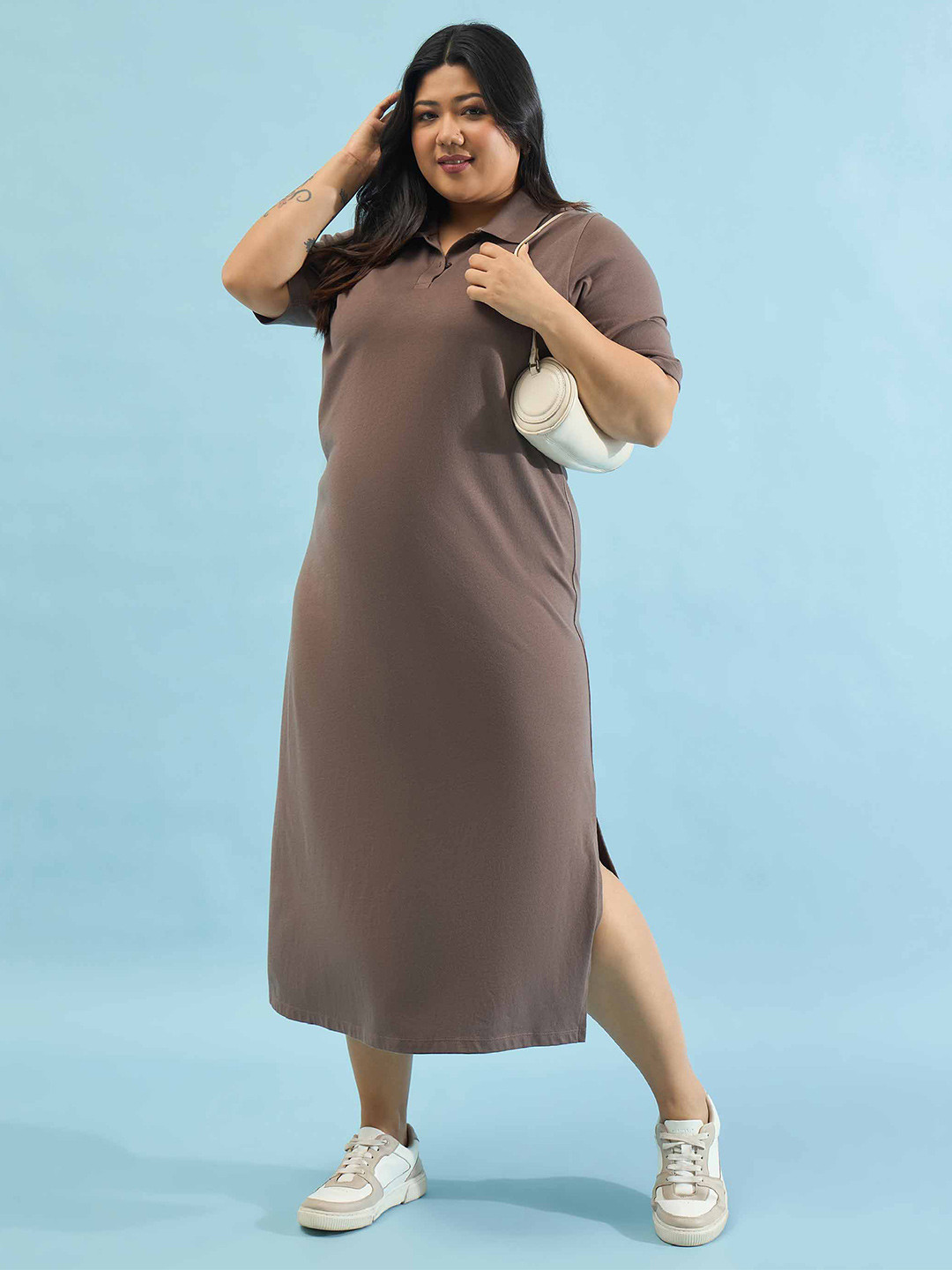 SASSAFRAS Curve T-shirt Midi Dress