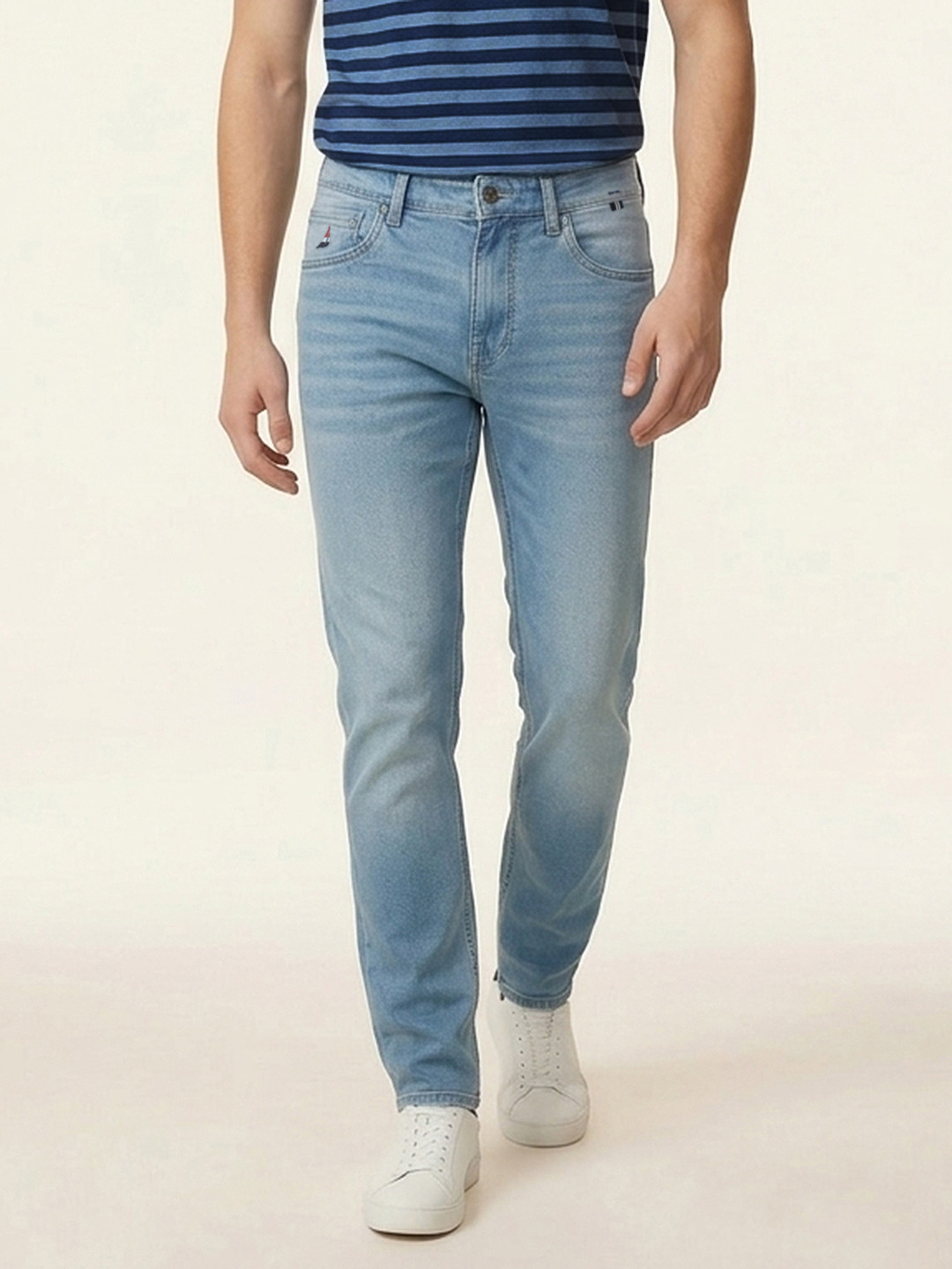 Nautica Men Slim Fit Mid-Rise Heavy Fade Cotton Jeans
