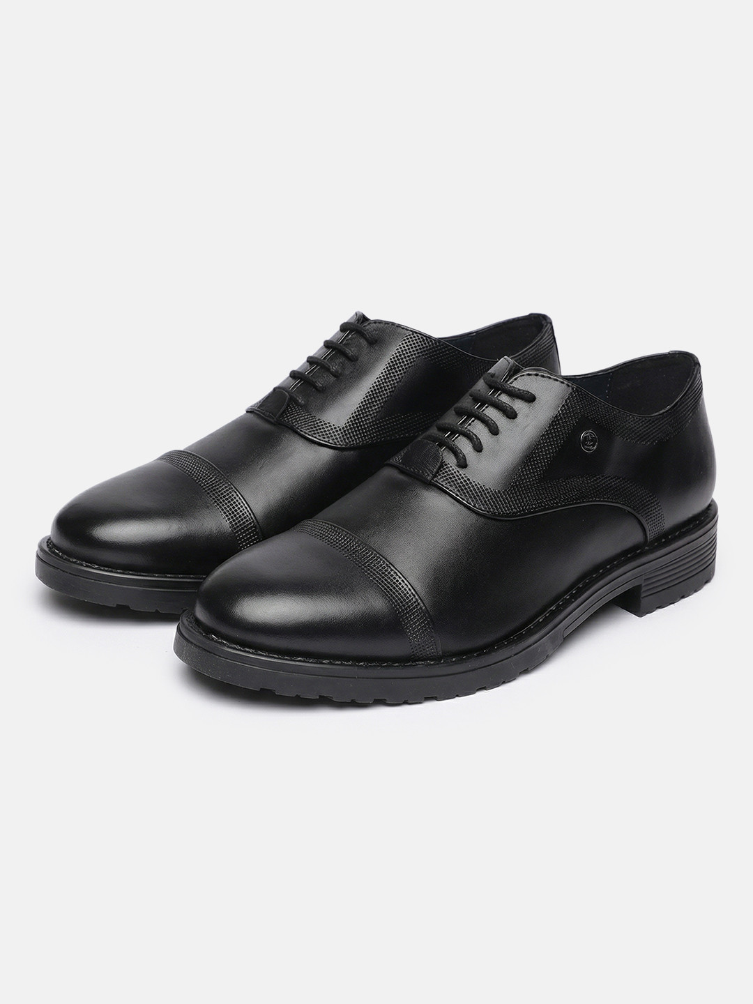 Kenneth Cole Men Textured Leather Formal Oxfords