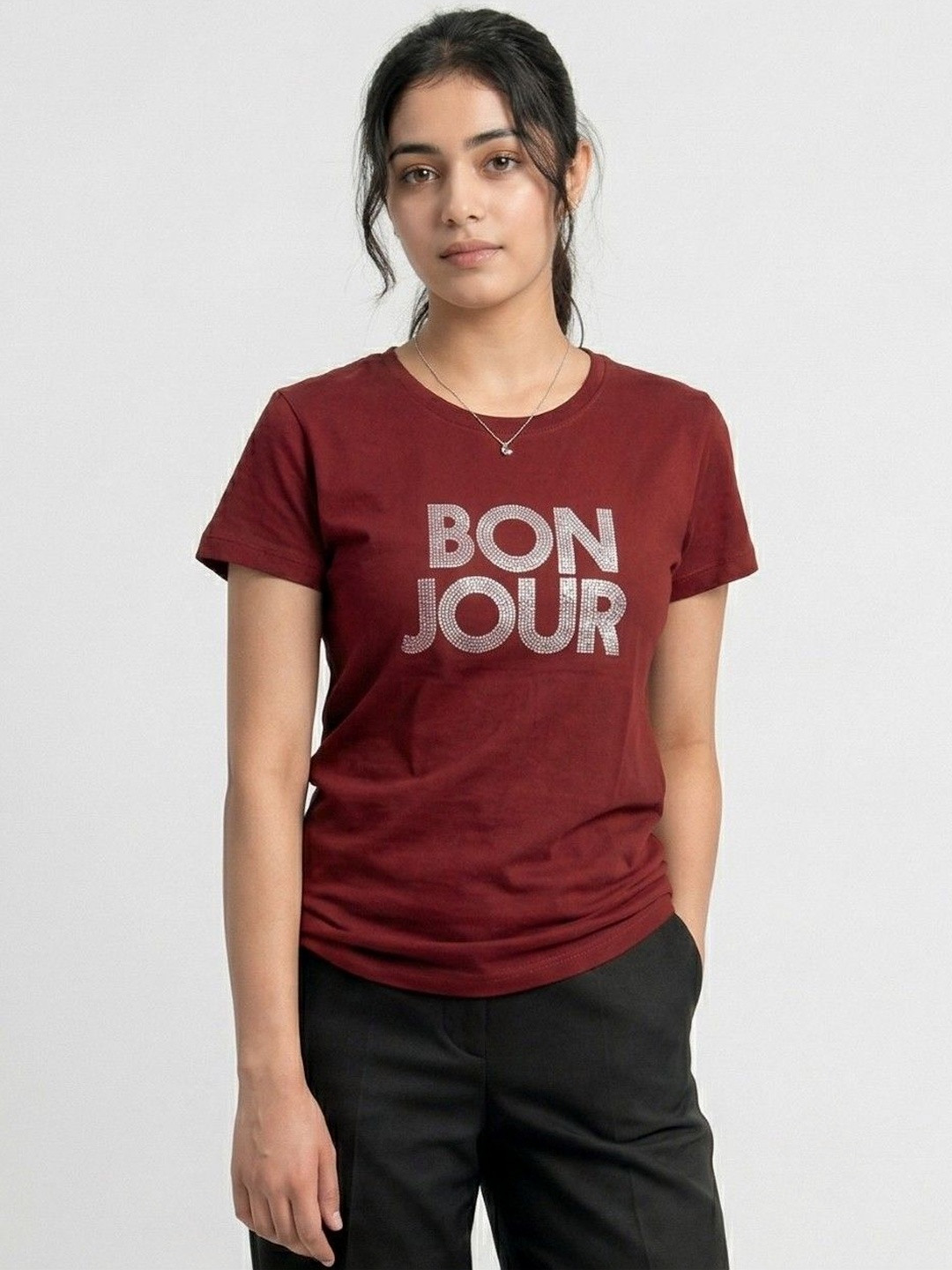 Wineberry Women T-shirt