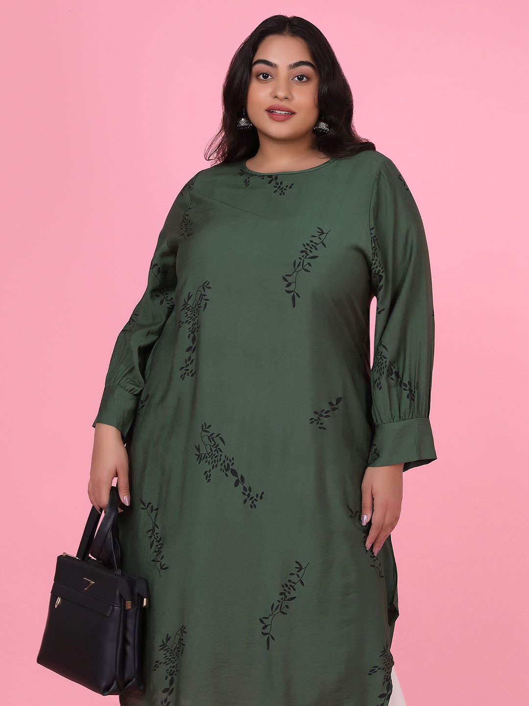 SHOWOFFFF Women Floral Printed Kurta