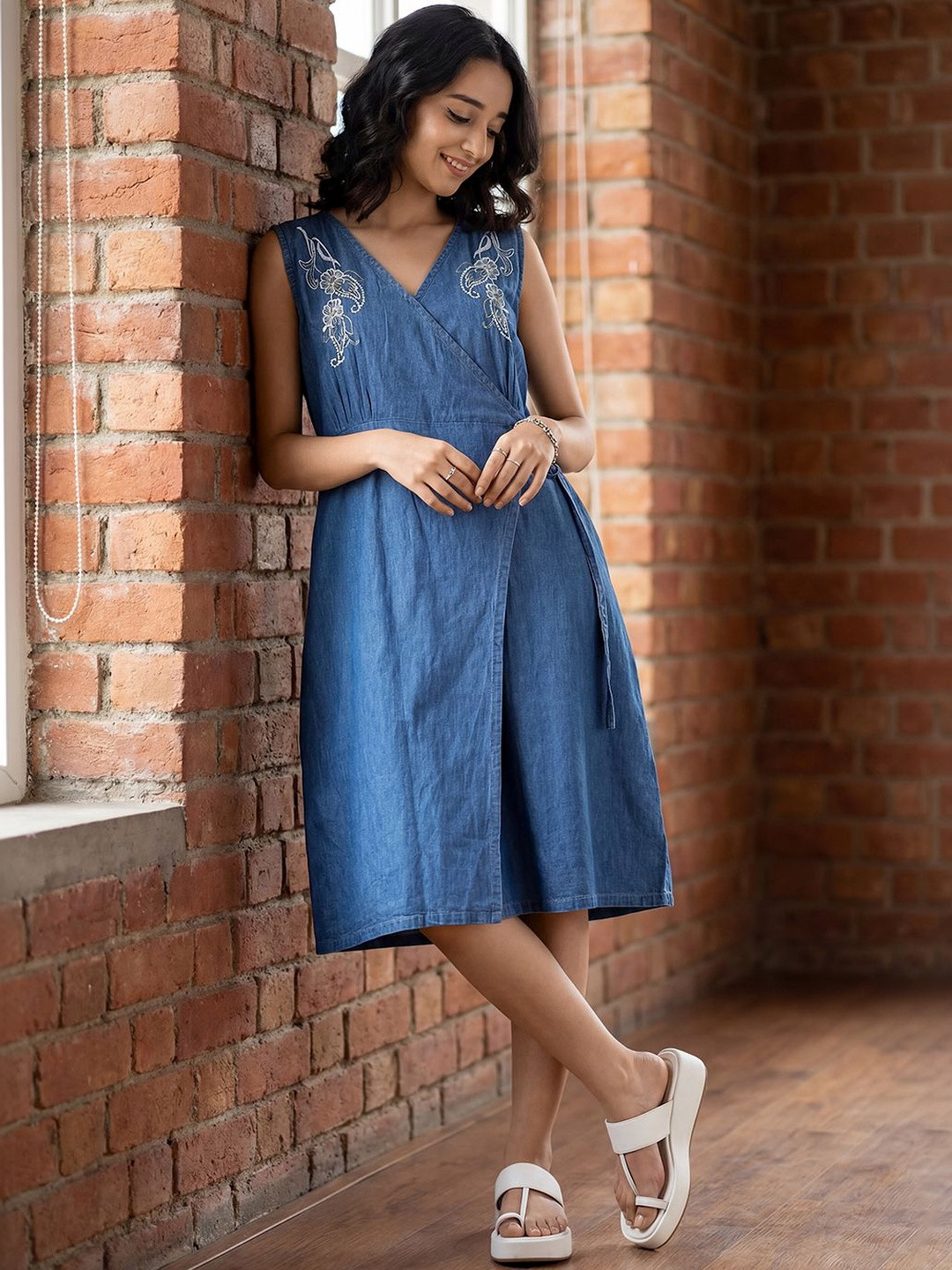 Juliana Dream Women Blue Embroidered Wrap Style Cotton Denim Dress
