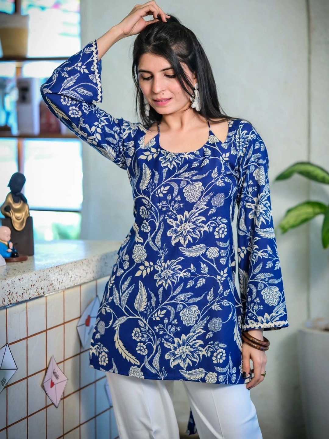 Youthnic Floral Printed Tunic Short Kurti