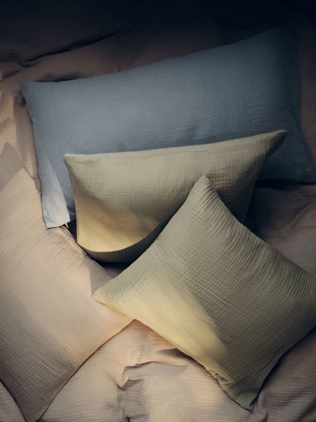 H&M Green Cotton Muslin Pillowcase