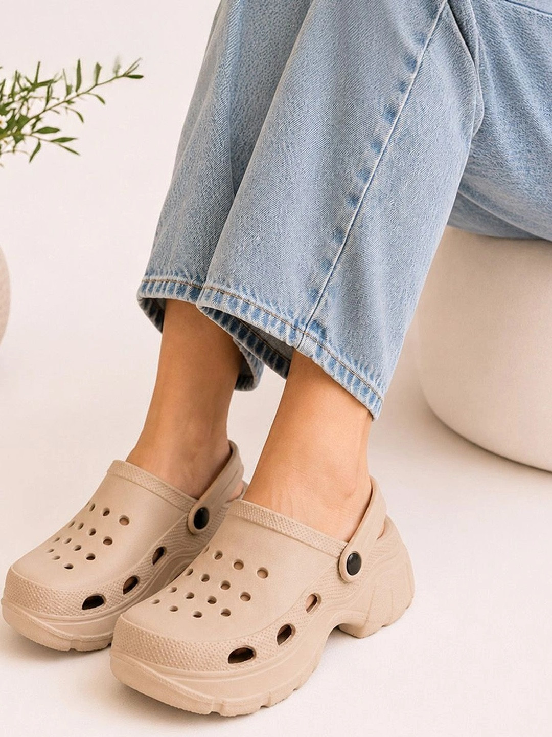 Zoom Shoes Women Soft Waterproof Anti-Skid Daily Comfort Clogs