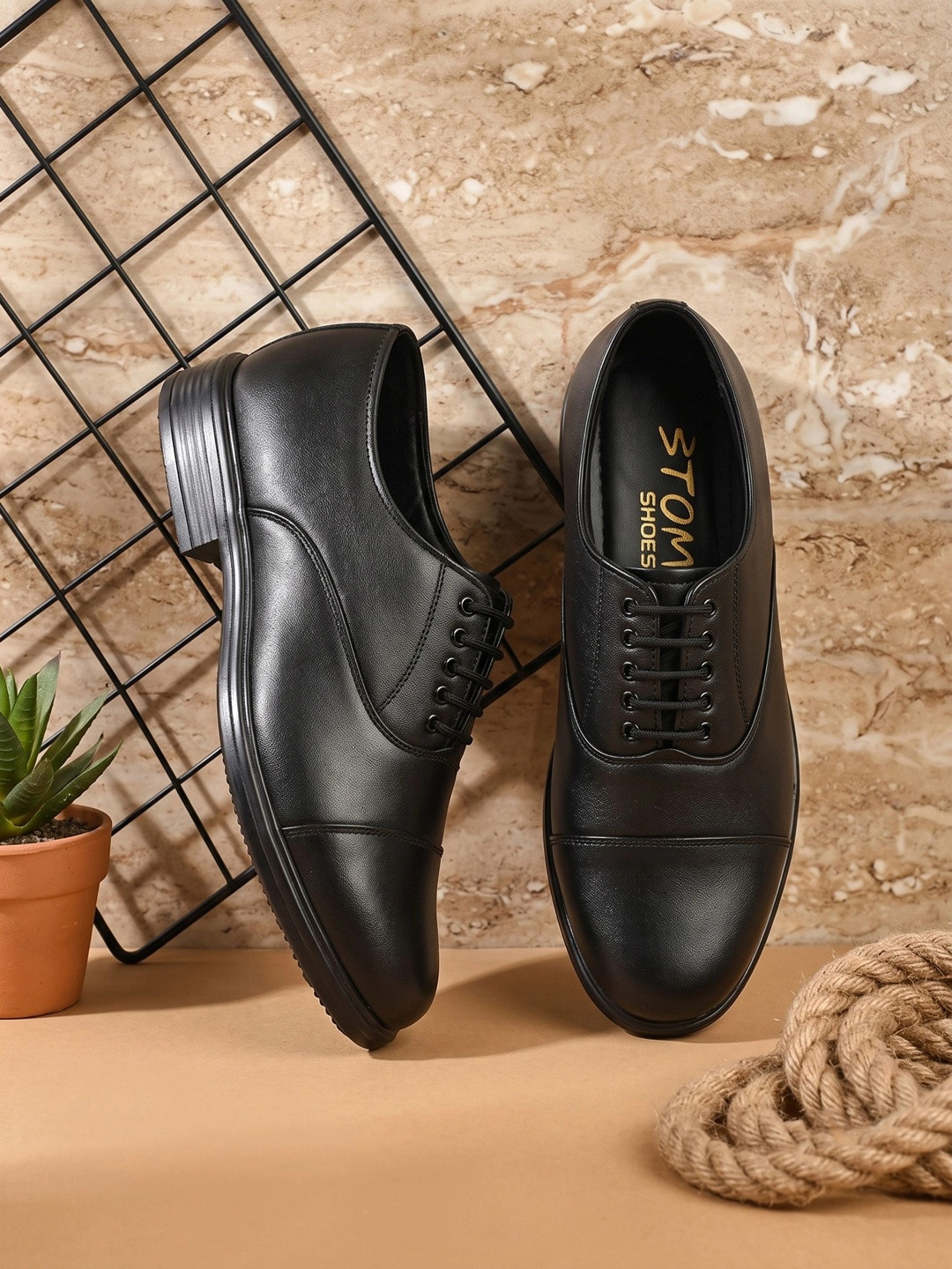 BTOM Men Round-Toe Formal Oxfords