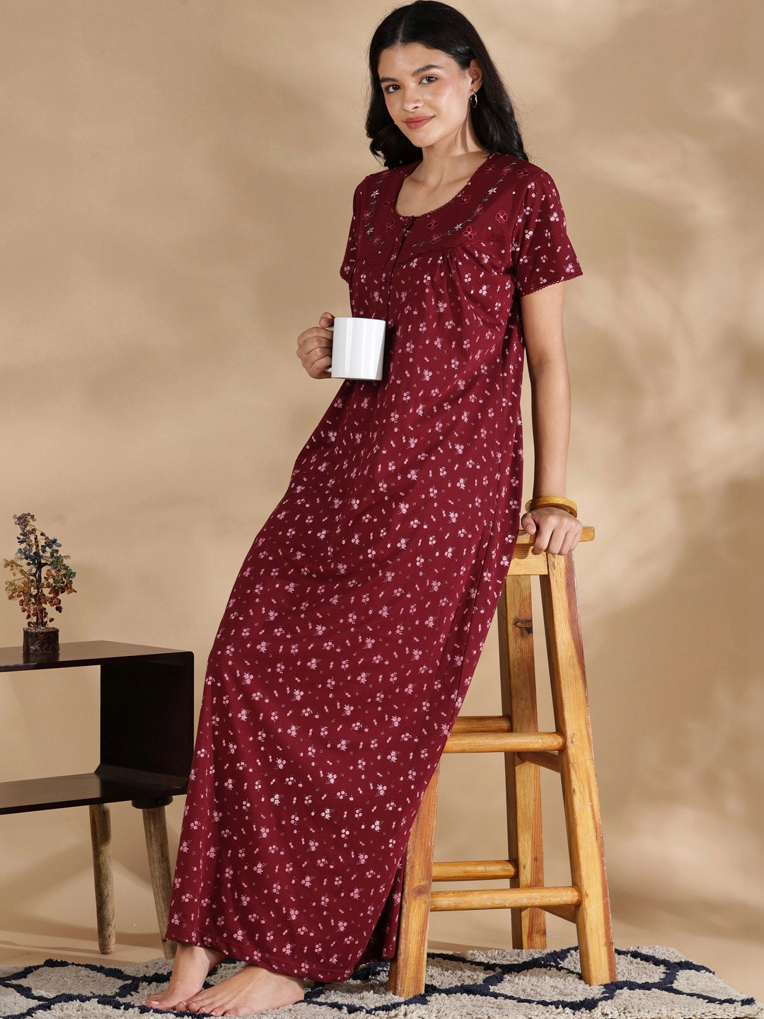 9shines Label Printed Maxi Nightdress