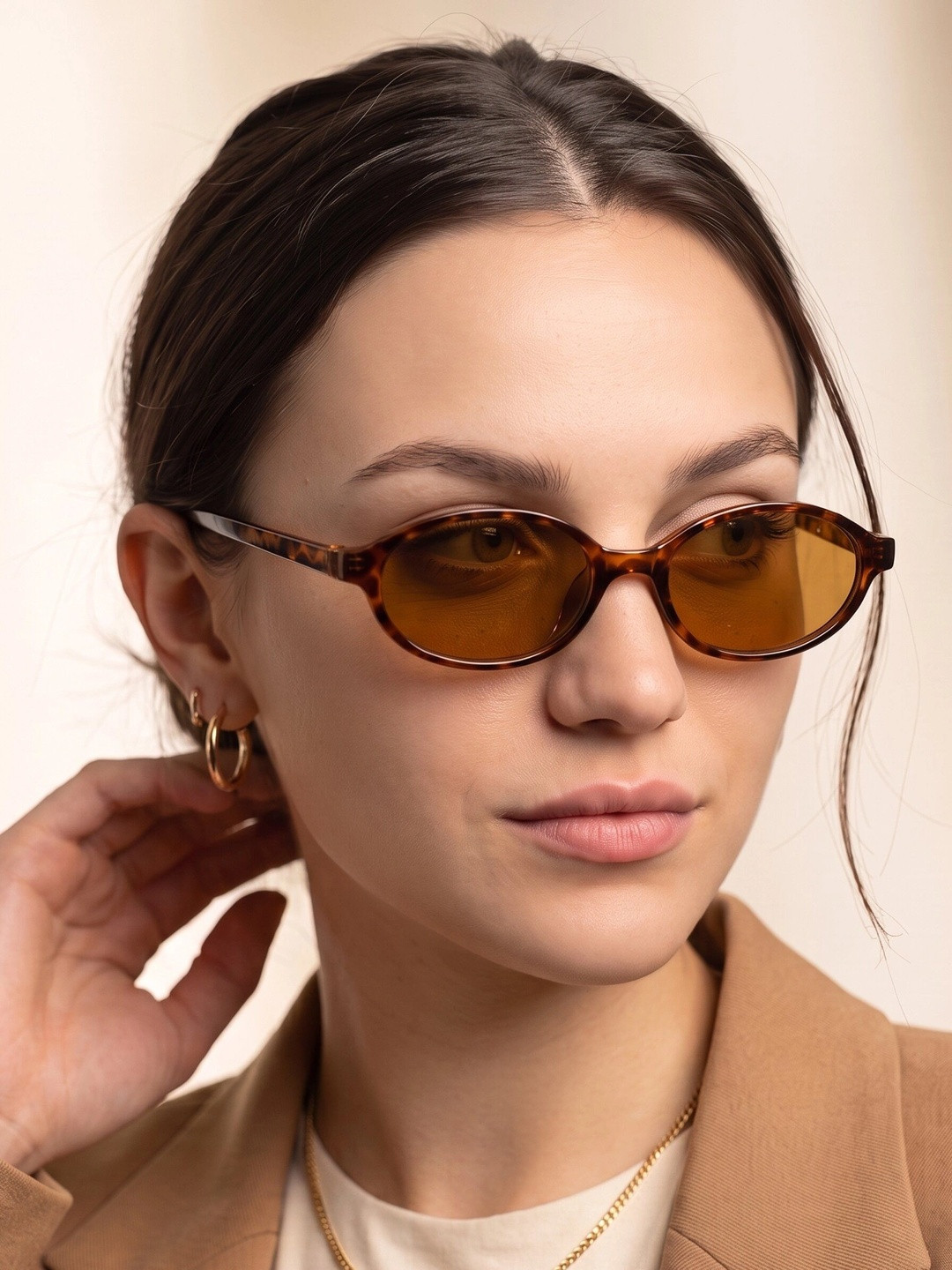 RORCE Women Oval Sunglasses with UV Protected Lens