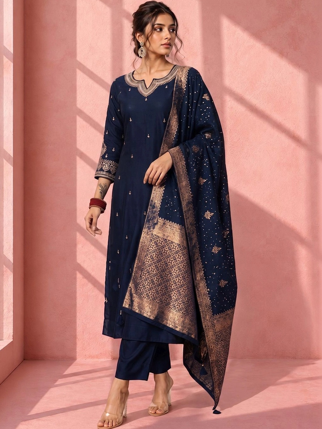 SACi Women Ethnic Motifs Embroidered Thread Work Kurta with Trousers & With Dupatta