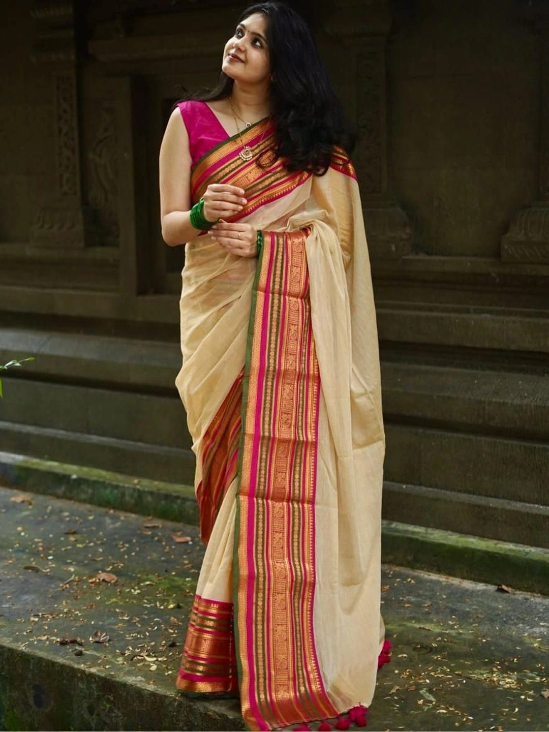 SUSHRITA BOUTIQUE Zari Pure Cotton Saree
