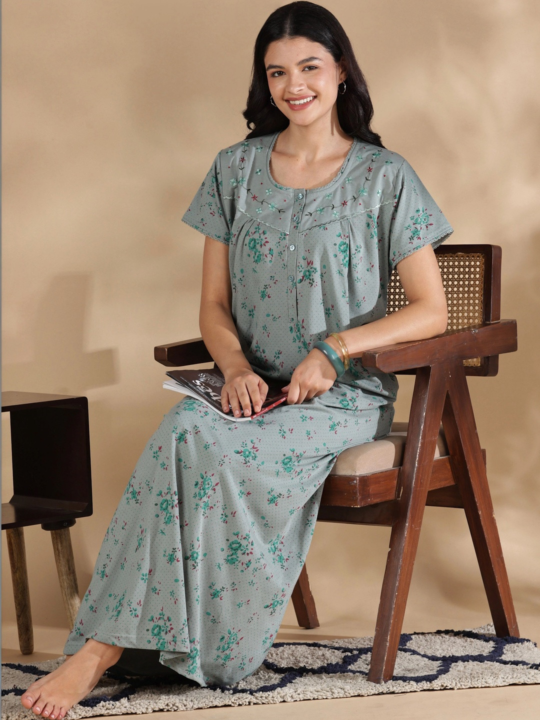 9shines Label Printed Maxi Nightdress