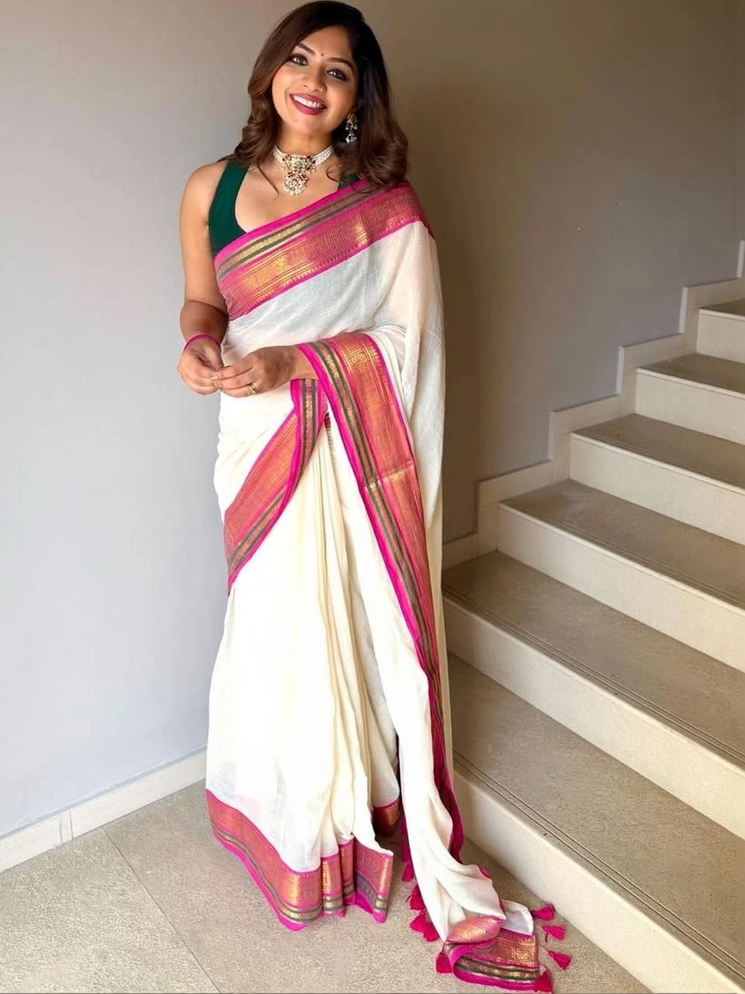 SUSHRITA BOUTIQUE Zari Pure Cotton Saree