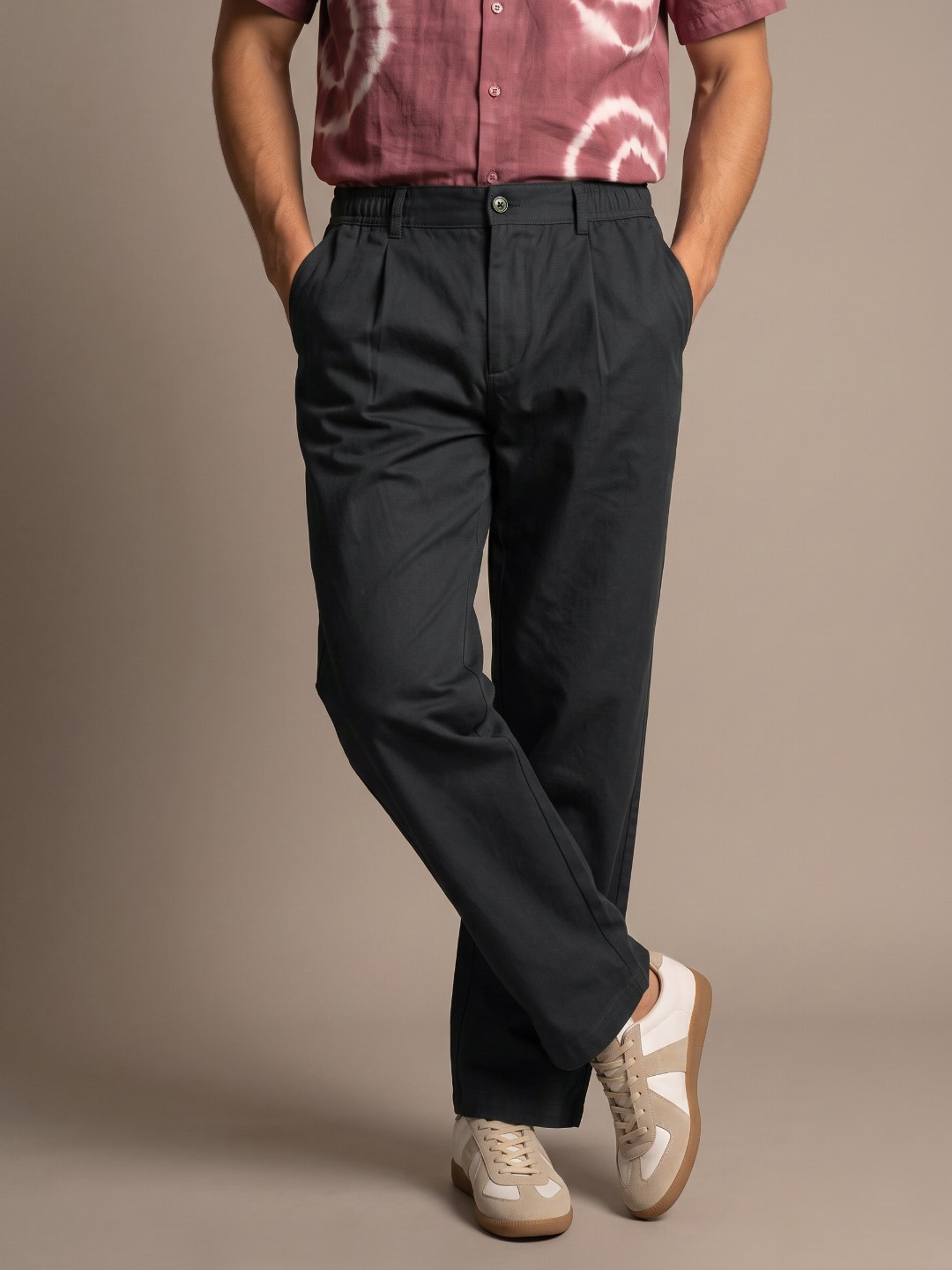 glitchez Men Pure Cotton Straight Fit Pleated Chinos Trousers