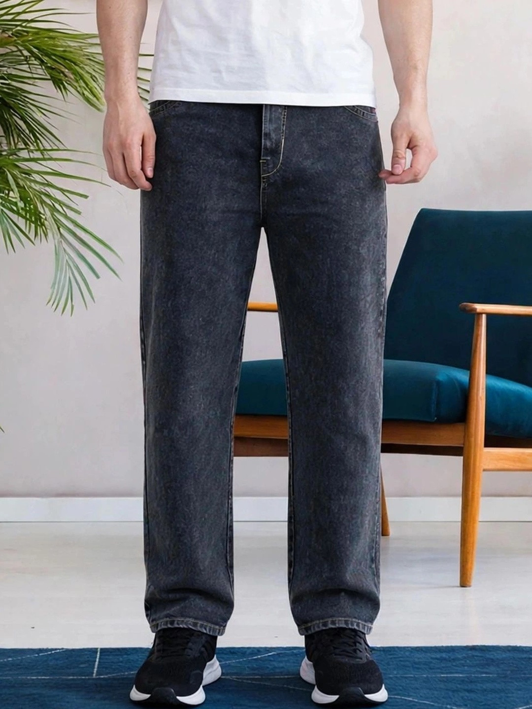 R.Code by The Roadster Life Co. Men Classic Regular Fit Mid-Rise Stretchable Jeans
