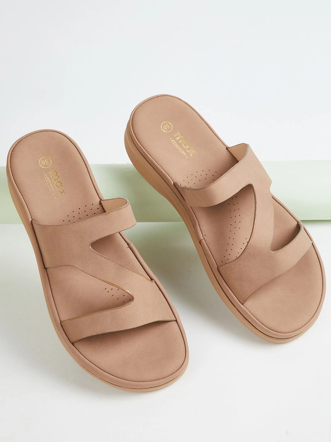 max Women PU Comfort Sandals