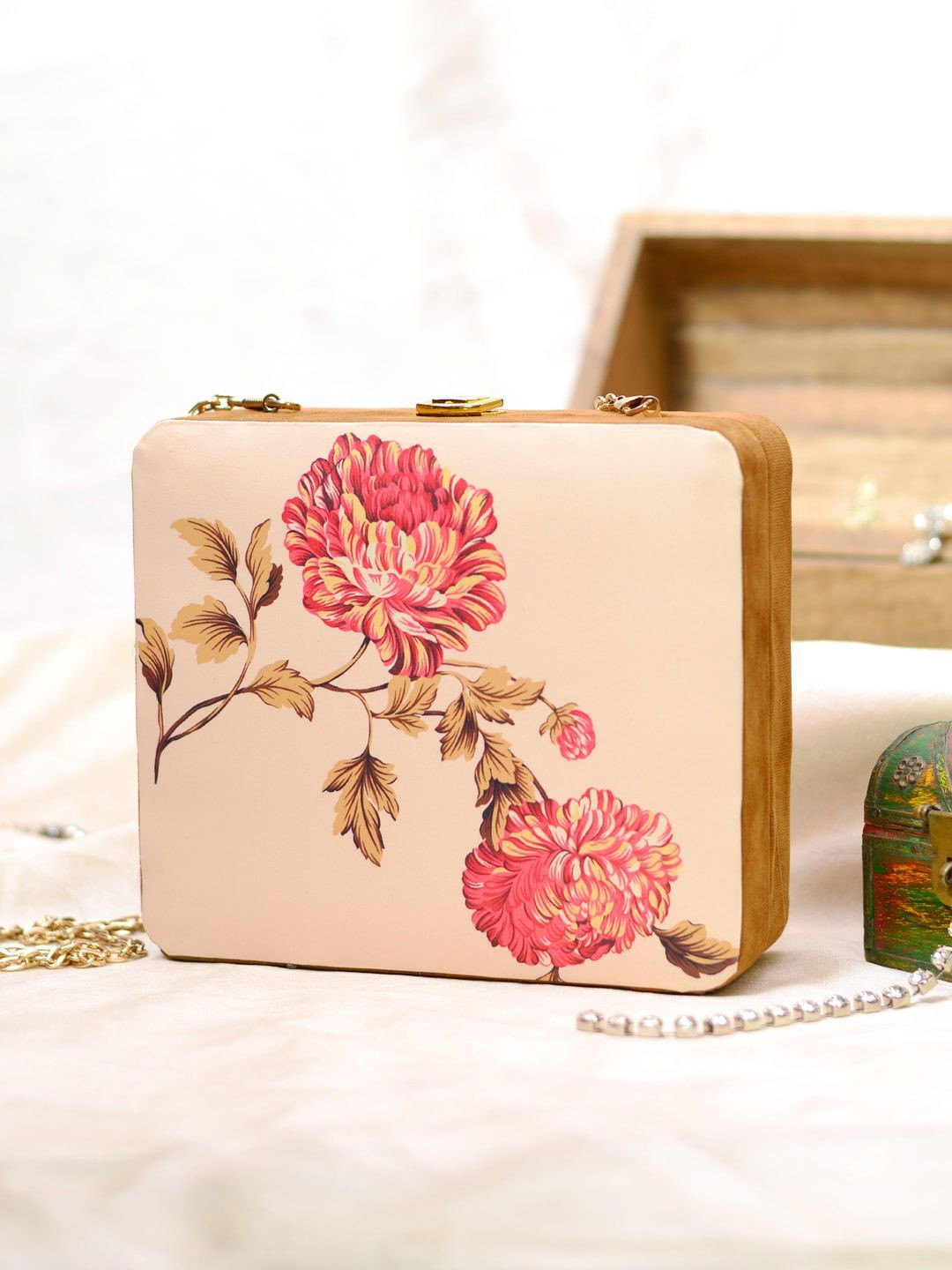 ARTKLIM Women Beige & Coral Printed Box Clutch