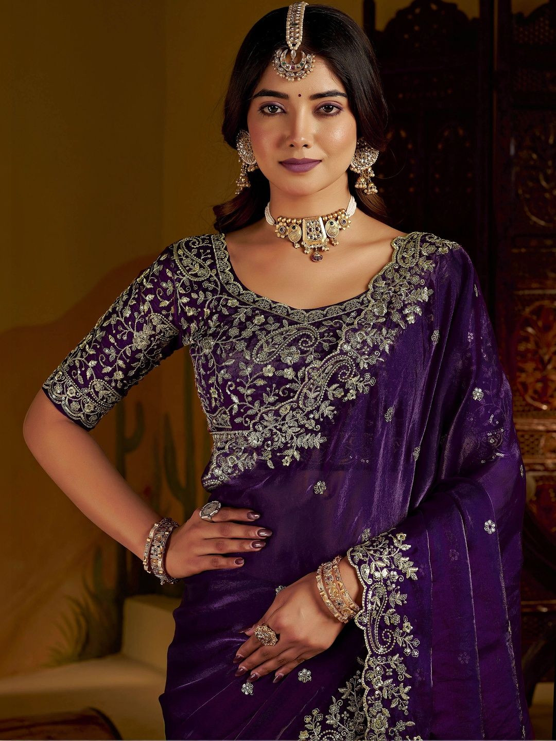 GRUHNAREE Embellished Embroidered Satin Saree