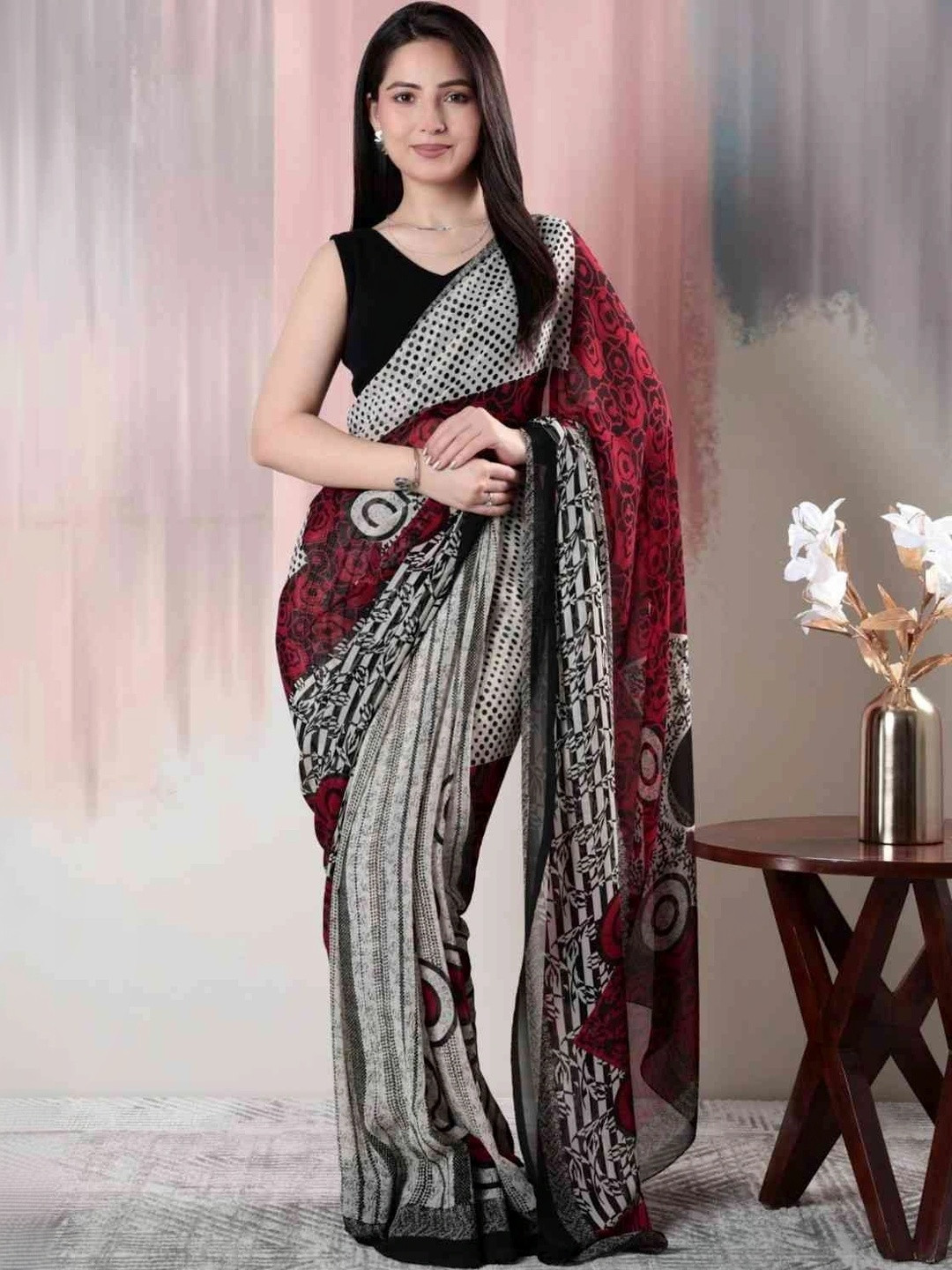 Mlada Women Readymade V-Neck Sleeveless Solid Cotton Saree Blouse