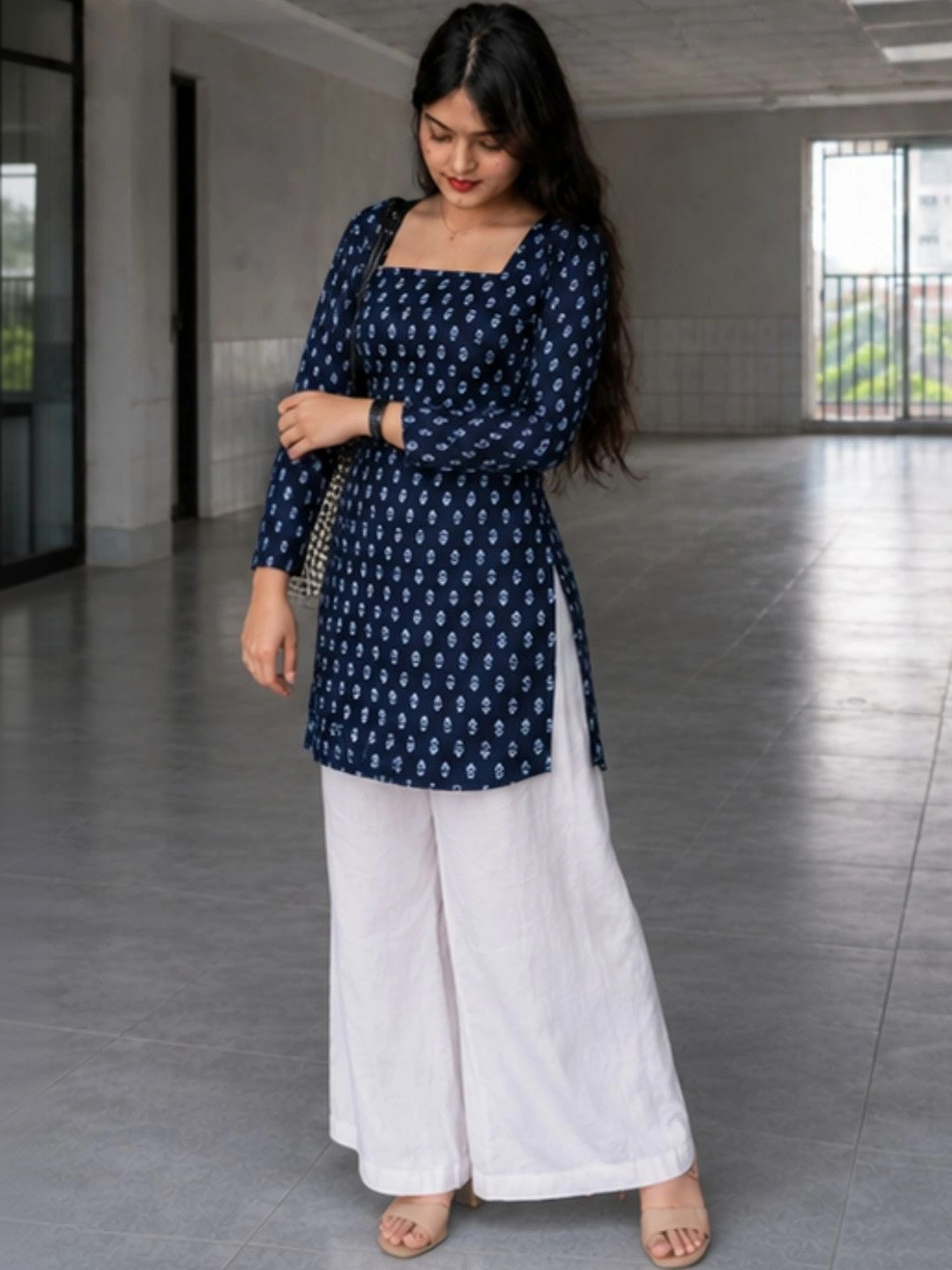 ZARVIKA Ethnic Motifs Printed Square Neck Kurti