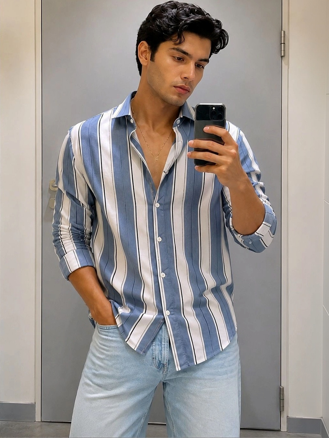 SHIRTZONE Men Comfort Striped Casual Shirt