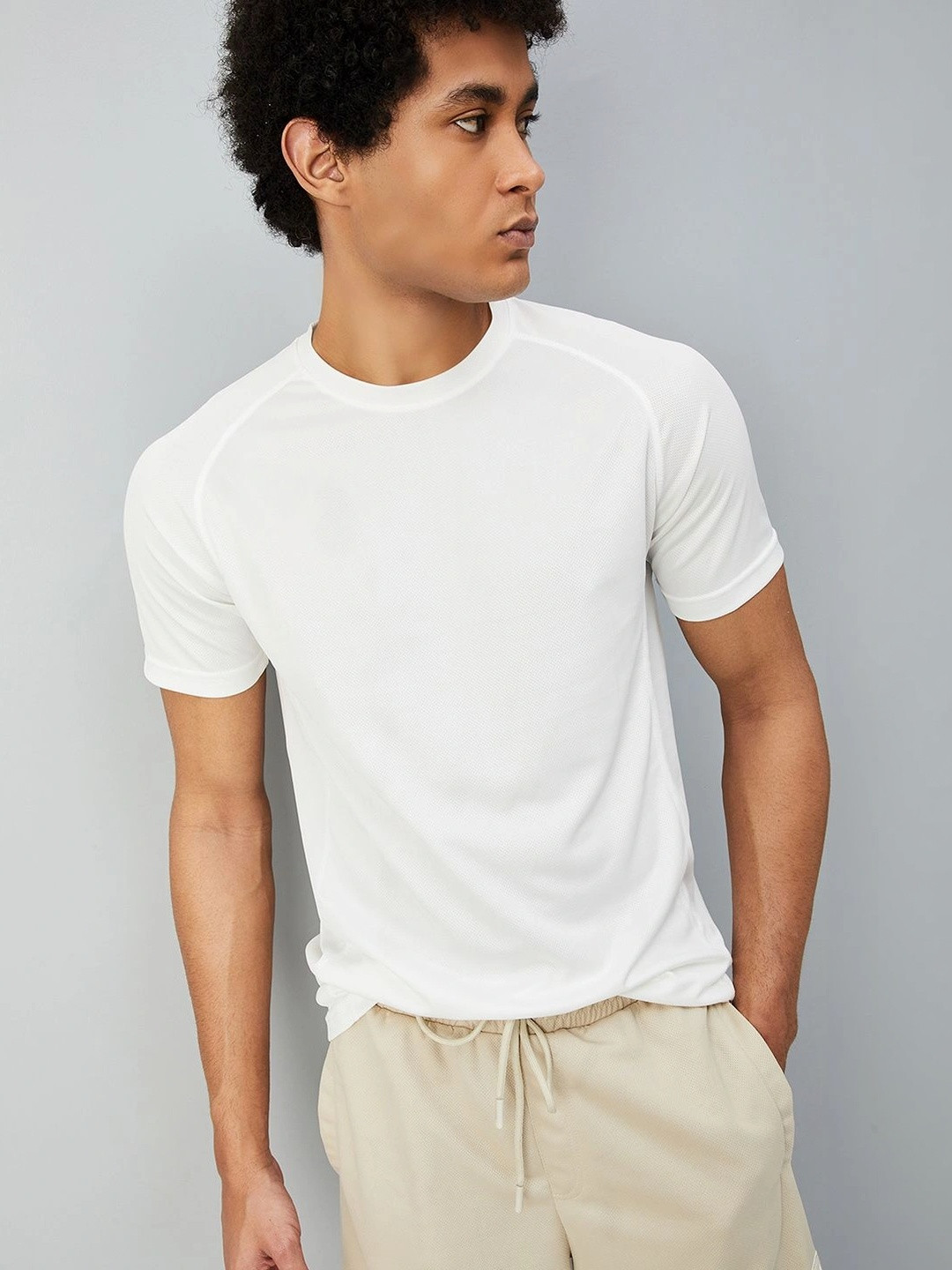 max Round Neck Raglan Sleeves T-shirt