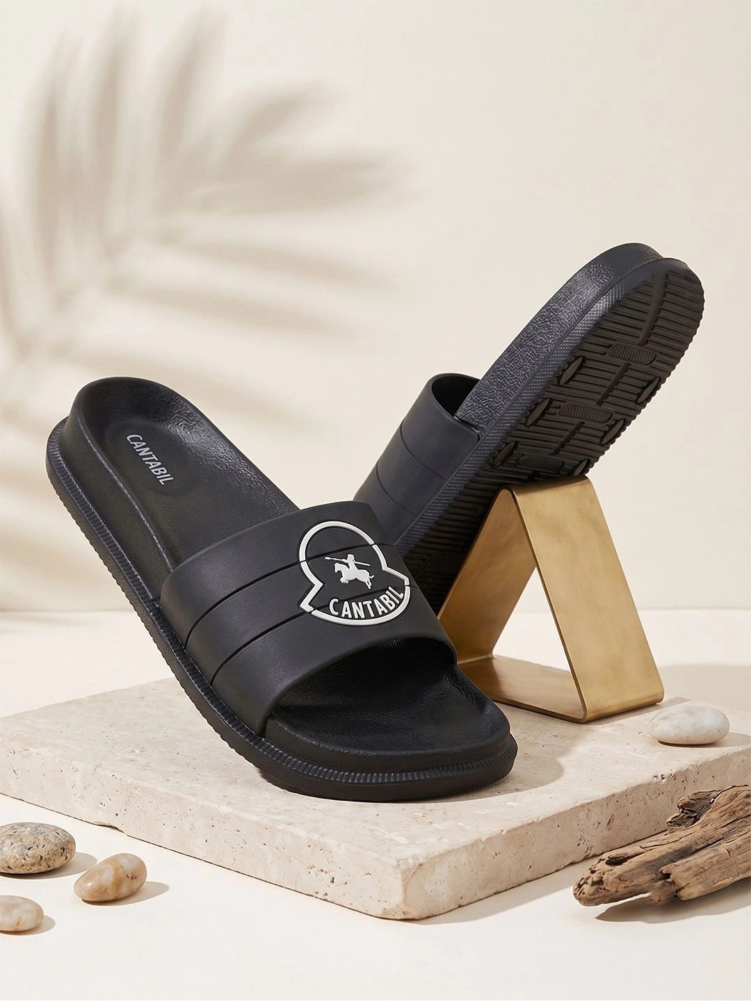 Cantabil Men Colourblocked Rubber Sliders