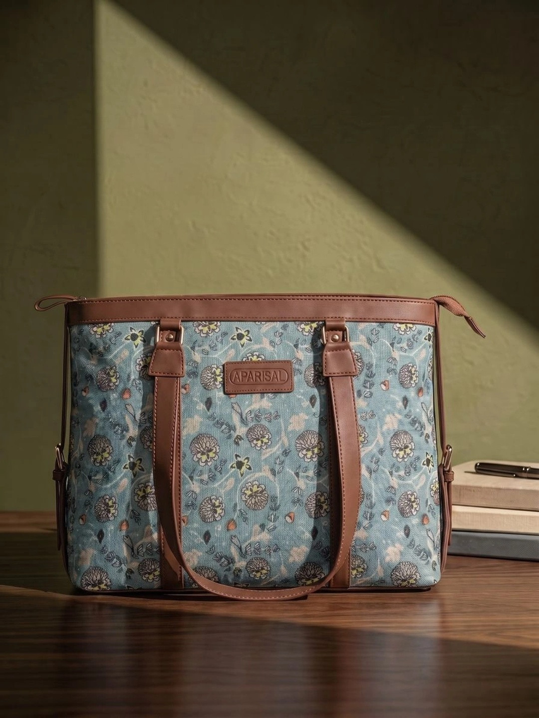 PARISAL Floral Printed Structured Tote Bag