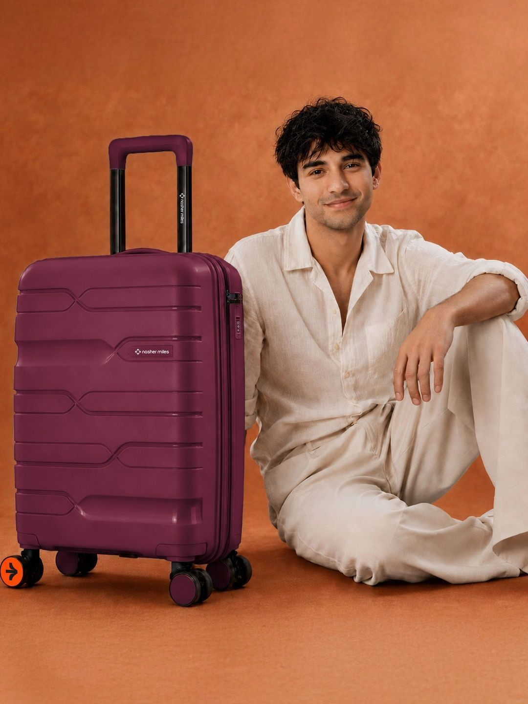 Nasher Miles Paris Textured 360-Degree Rotation 8 Wheel Cabin Trolley Bag- 51 L