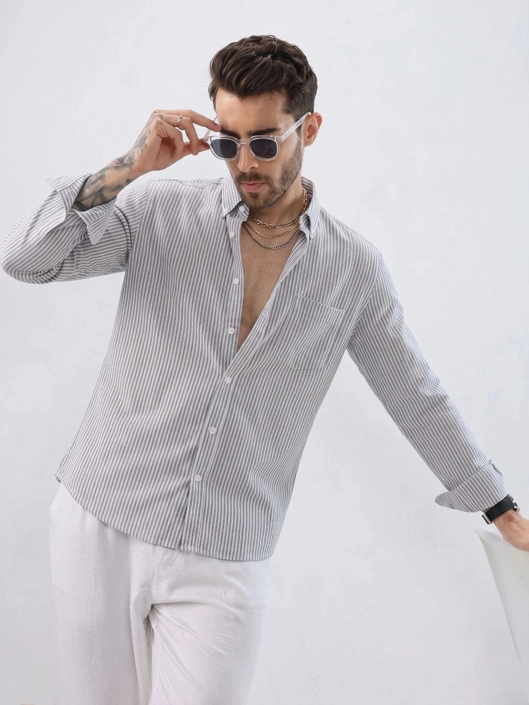 HENSHIKA Men Standard Slim Fit Striped Casual Shirt