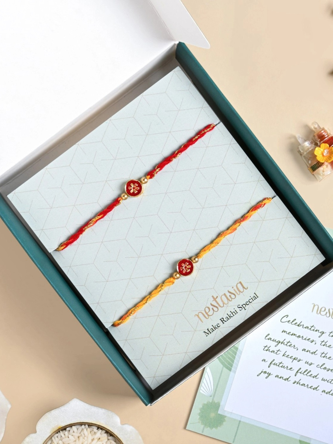 Nestasia Scarlet Bloom Mauli Rakhi Set
