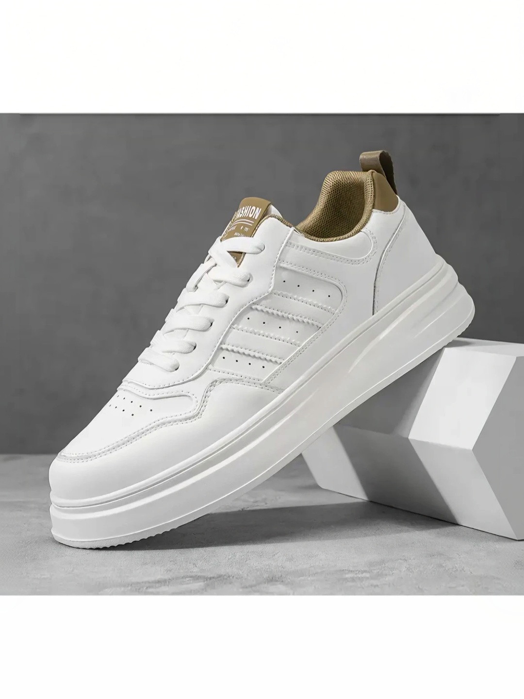HUNKSTAR Men Perforations Sneakers