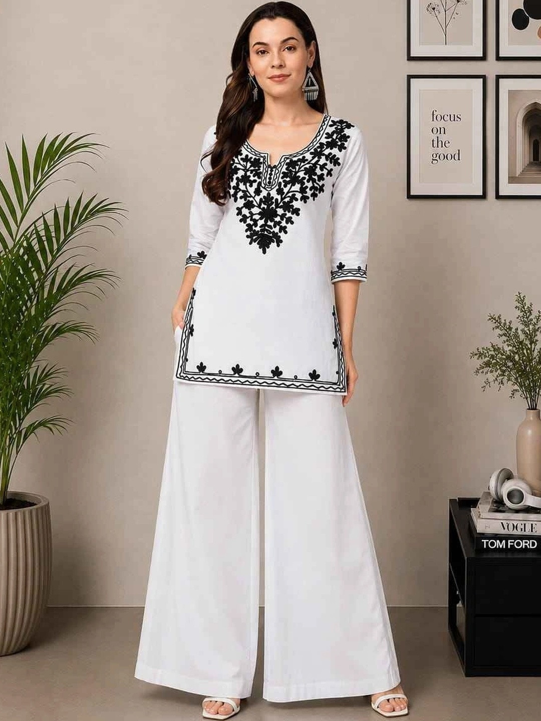 DIAMOND RUBY Women Ethnic Motifs Embroidered Regular Thread Work Kurta with Palazzos