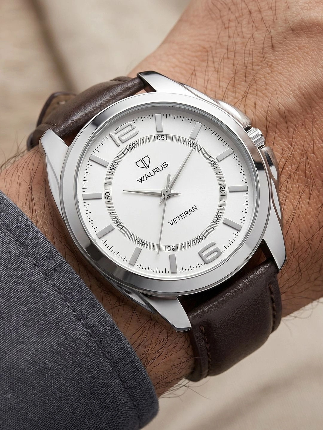 Walrus Men White & Brown Analogue Watch WWTM-VET-VI-010907