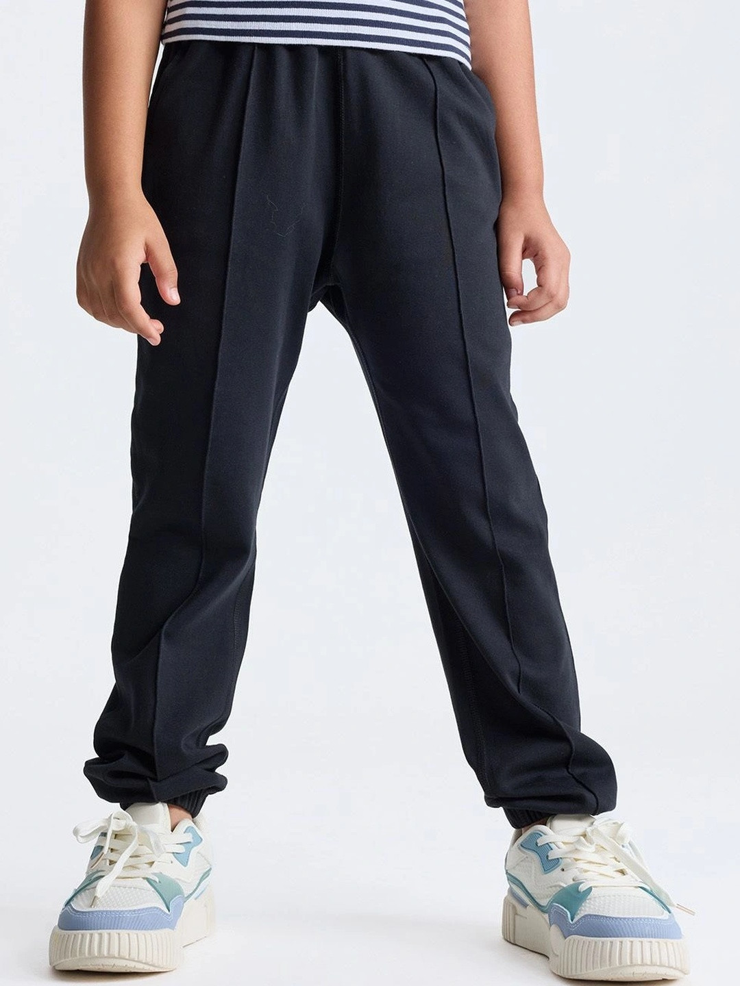 Dotokids Girls Adjustable Waist Regular Fit Cotton Joggers