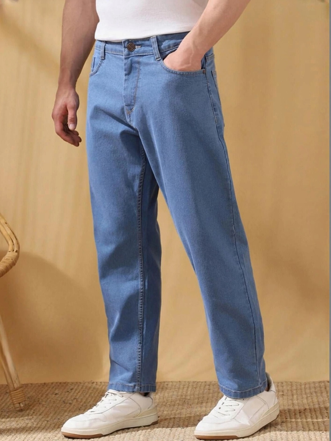 Gaucha Men Relaxed Fit Mid-Rise Stretchable Jeans