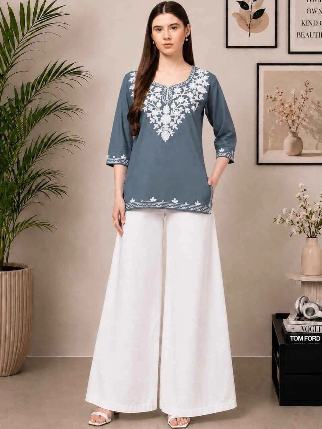 DIAMOND RUBY Women Ethnic Motifs Embroidered Regular Thread Work Kurti with Palazzos
