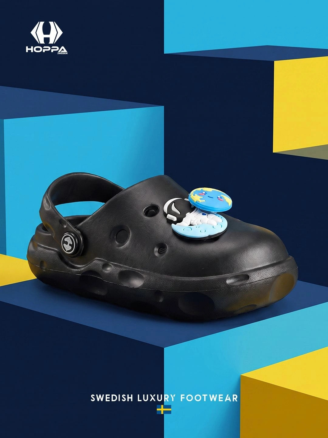 Hoppa Buzz Black Kids Clogs