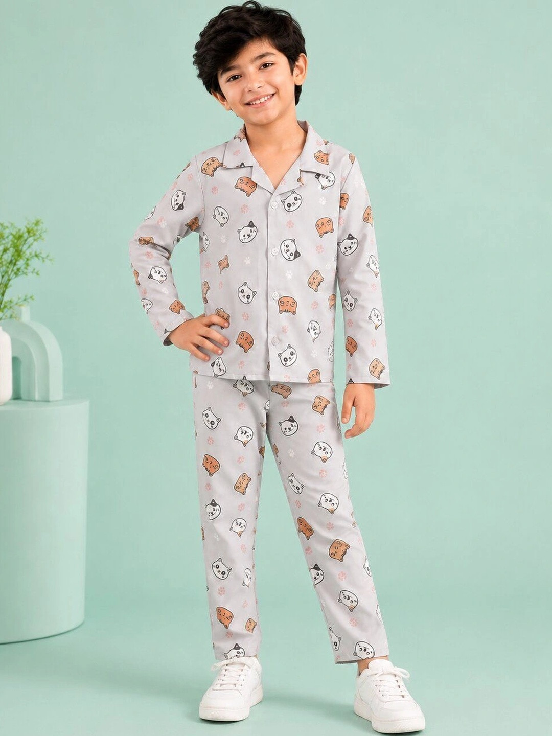 THE WEAVERS SHOP BY RAAVI Boys Printed Night suit
