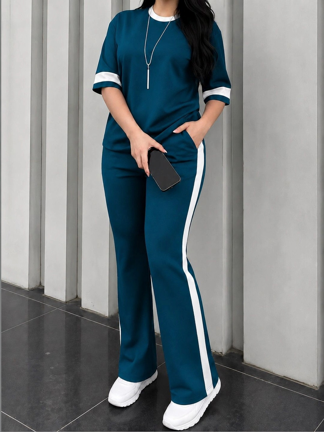 BOTGO Cotton Colourblocked T-shirt with Trousers