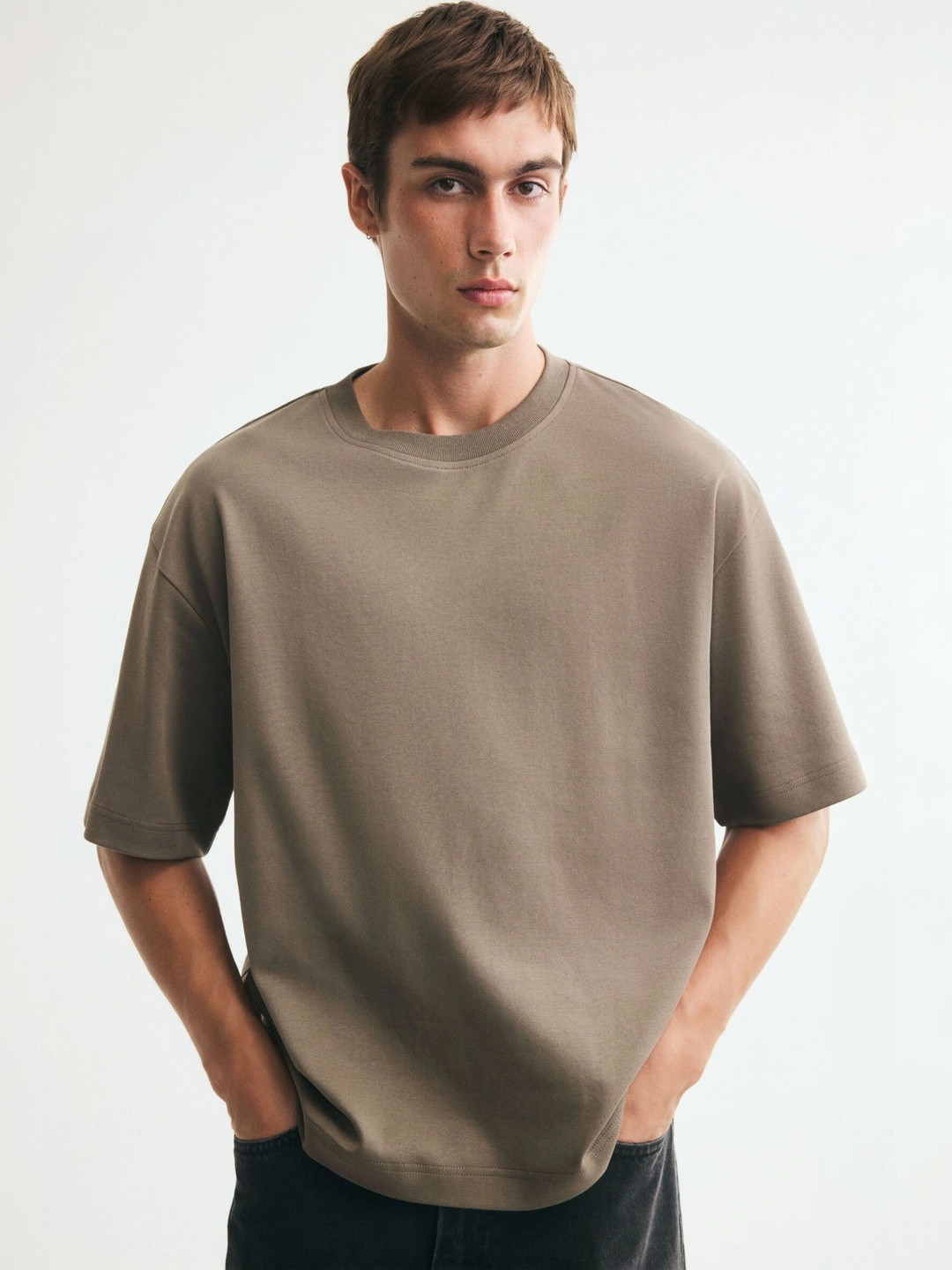 H&M Men Drop-Shoulder Sleeves T-shirt