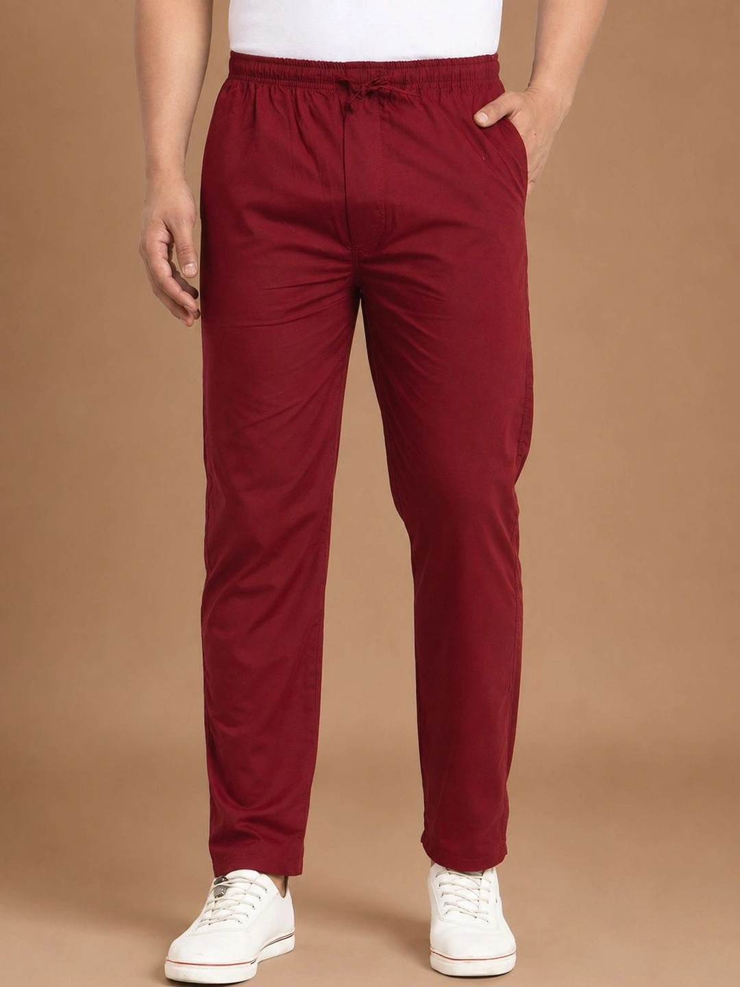 The Roadster Lifestyle Co Men Pure Cotton Mid-Rise Relaxed Fit Lounge Pants
